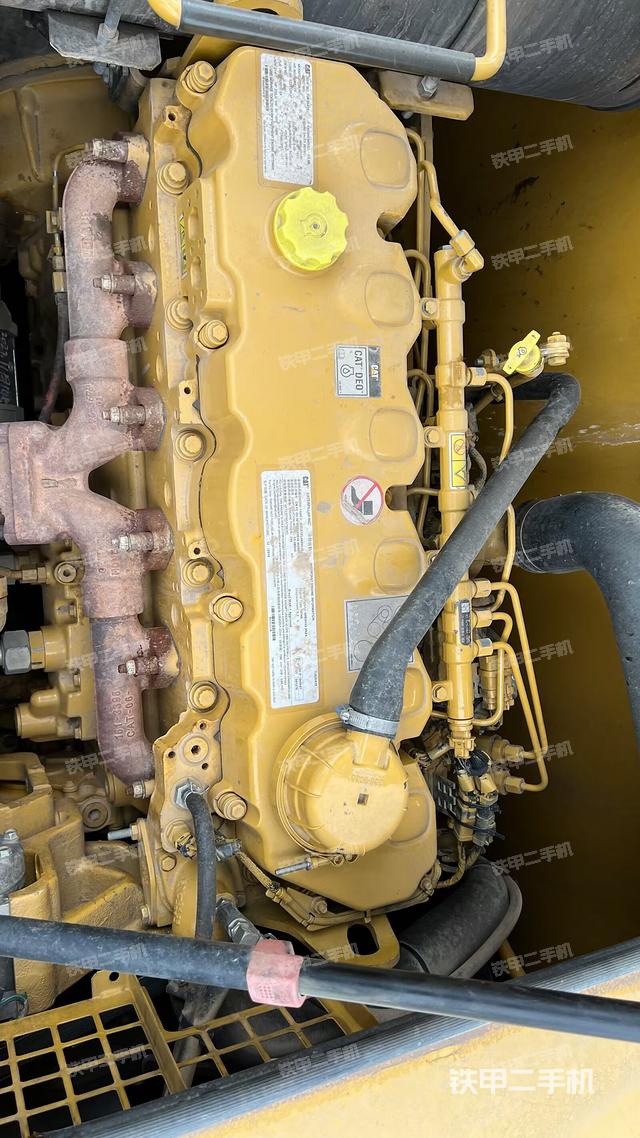 發(fā)動(dòng)機(jī)整體俯視（整機(jī)外觀）