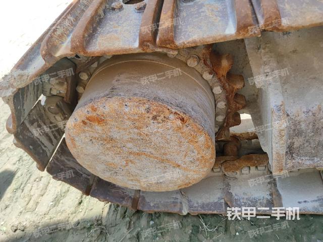 右驅(qū)動輪(行走機構(gòu)) 右驅(qū)動輪(行走機構(gòu))