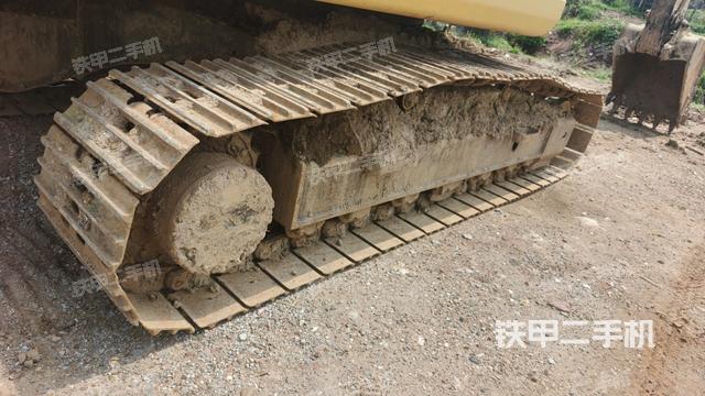 右侧履带整体（行走机构）