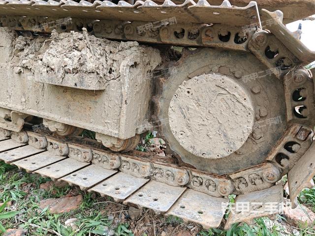 左驱动轮（行走机构）