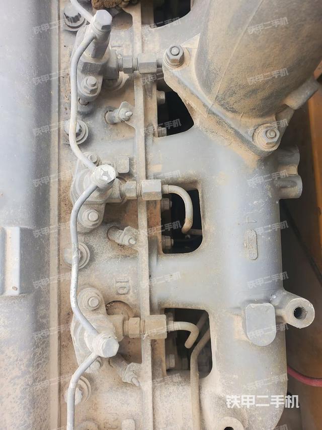 氣門室蓋螺絲特寫（上車部件）