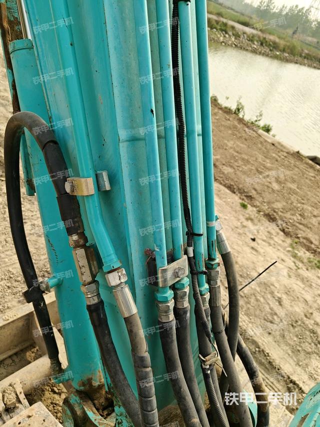 鏟斗45度（工作和回轉(zhuǎn)裝置）