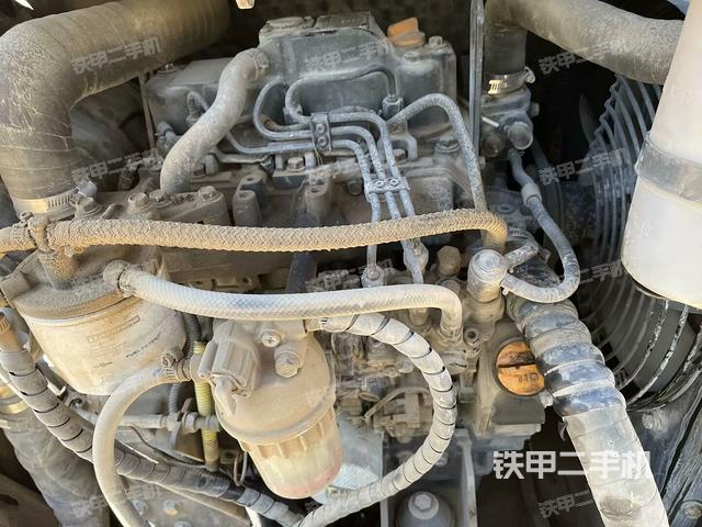 發(fā)動機(jī)整體俯視(整機(jī)外觀) 發(fā)動機(jī)整體俯視(整機(jī)外觀)