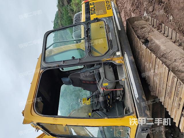 山东临工E6210FS挖掘机的设备实拍-第8张实拍照片
