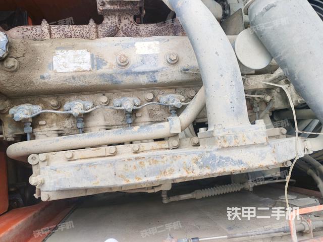 氣門室蓋螺絲特寫(上車部件) 氣門室蓋螺絲特寫(上車部件)