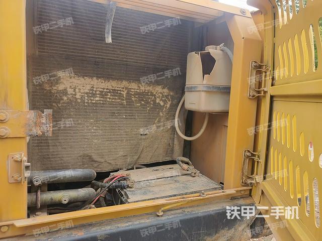 散熱器正面（大件艙室）