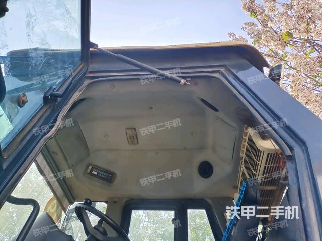 駕駛室外頂全景（壓路機駕駛室）