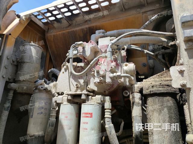 液壓泵室(大件艙室) 液壓泵室(大件艙室)