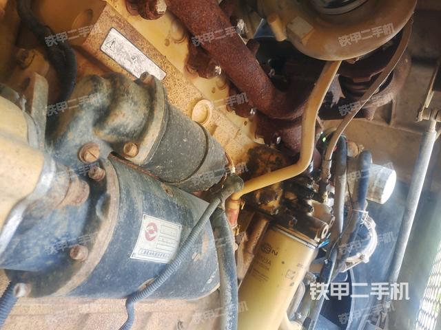 風(fēng)扇及皮帶（壓路機(jī)發(fā)動(dòng)機(jī)艙）