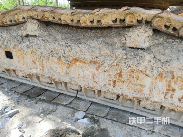 右导向轮(行走机构) 右导向轮(行走机构)