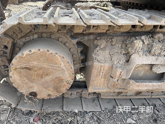 單側(cè)履帶整體（整機(jī)外觀）