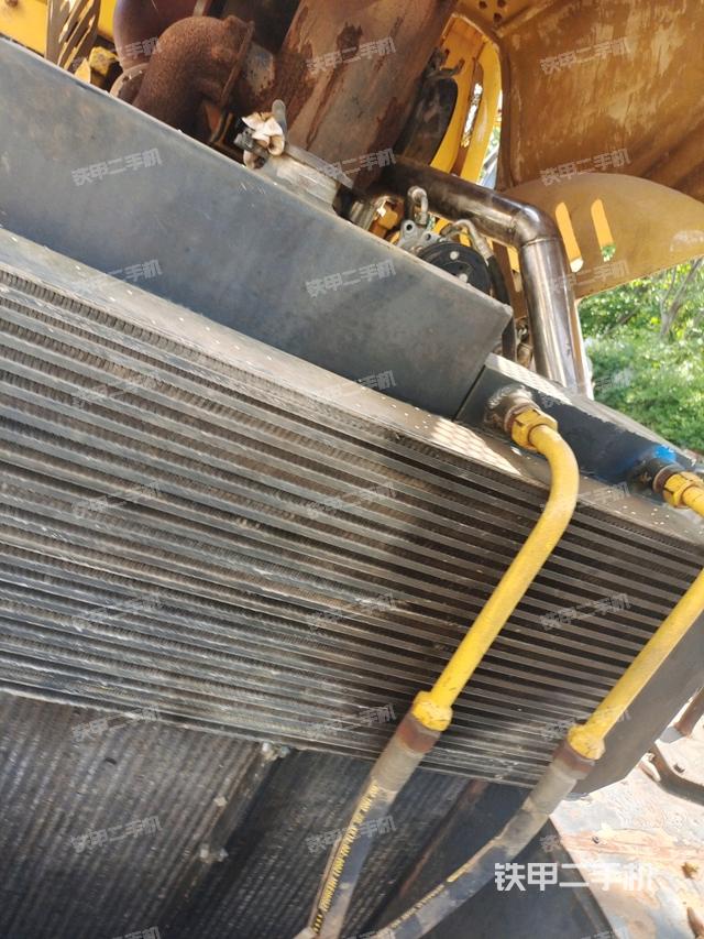 風(fēng)扇及皮帶（壓路機發(fā)動機艙）