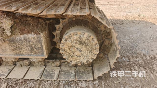 左驱动轮（行走机构）