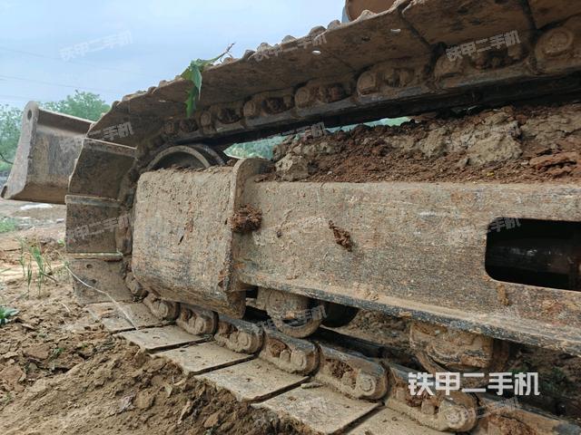 左側(cè)履帶整體?（行走機(jī)構(gòu)）