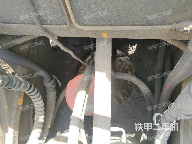 柳工CLG952EHD挖掘机的设备实拍-第43张实拍照片