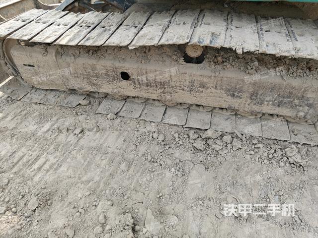 左側(cè)行走馬達(dá)蓋板（行走機(jī)構(gòu)）