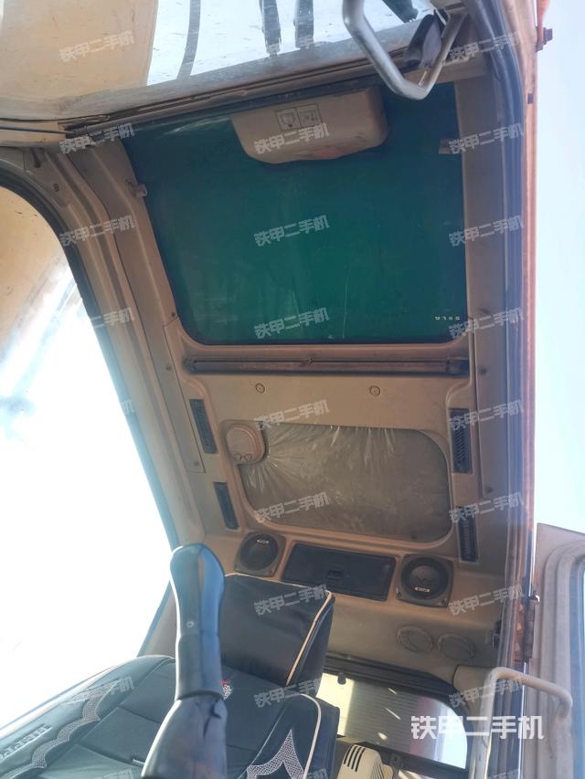 頂棚整體（駕駛室部分）