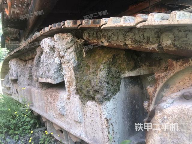 左側(cè)行走馬達蓋板(行走機構(gòu)) 左側(cè)行走馬達蓋板(行走機構(gòu))
