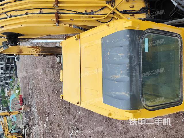 驾驶室顶部（整机外观）