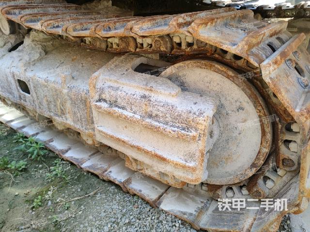 右側(cè)行走馬達蓋板(行走機構(gòu)) 右側(cè)行走馬達蓋板(行走機構(gòu))