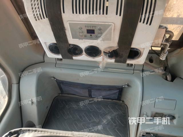 座椅后部（駕駛室部分）