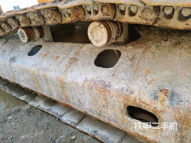 左導(dǎo)向輪(行走機(jī)構(gòu)) 左導(dǎo)向輪(行走機(jī)構(gòu))