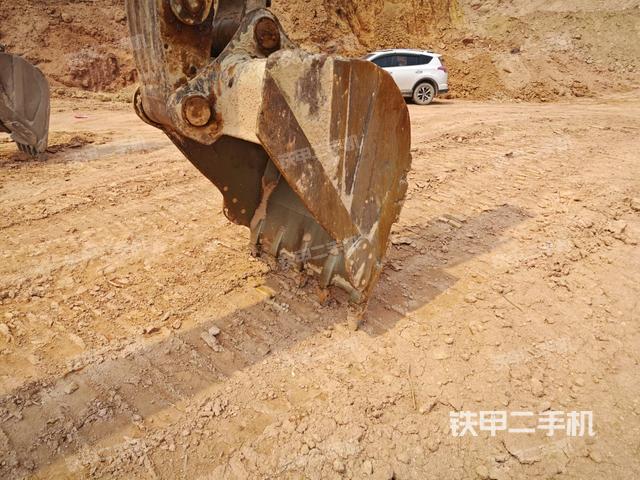 鏟斗45度（工作和回轉(zhuǎn)裝置）