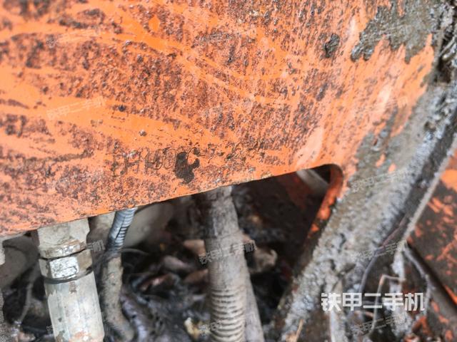 小臂整體右前(工作和回轉(zhuǎn)裝置) 小臂整體右前(工作和回轉(zhuǎn)裝置)