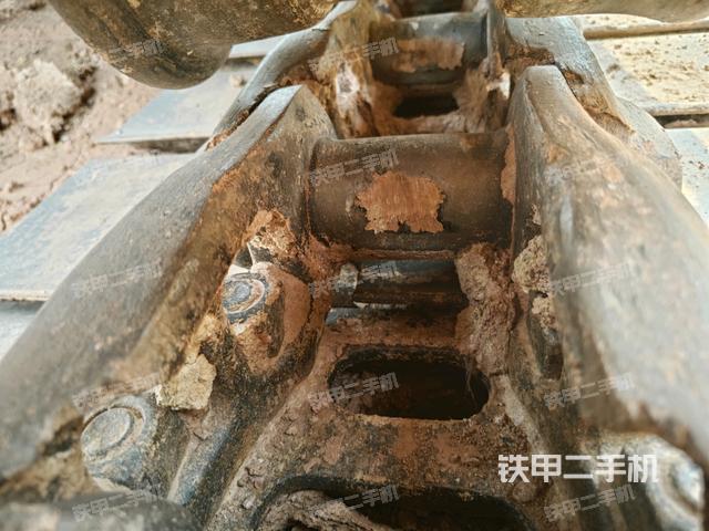 左托鏈輪和鏈筋（行走機(jī)構(gòu)）