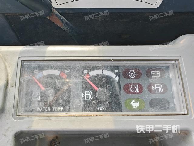 頂棚整體（駕駛室部分）