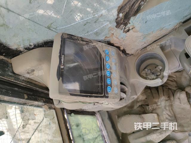 顯示屏?(駕駛室部分) 顯示屏?(駕駛室部分)