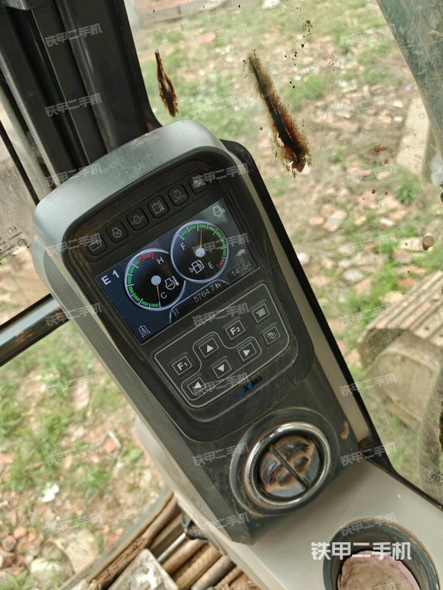 显示屏 （驾驶室部分）