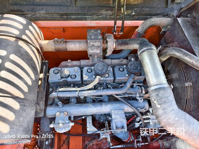 發(fā)動機整體俯視（整機外觀）