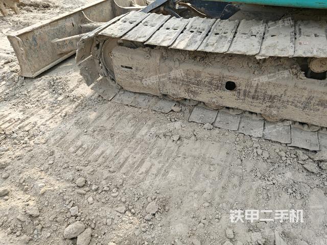 右側(cè)履帶整體?（行走機(jī)構(gòu)）