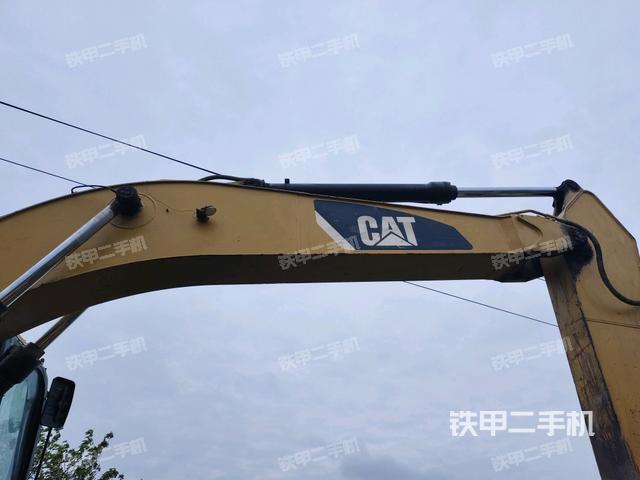 大臂整體?右側(cè)(工作和回轉(zhuǎn)裝置) 大臂整體?右側(cè)(工作和回轉(zhuǎn)裝置)