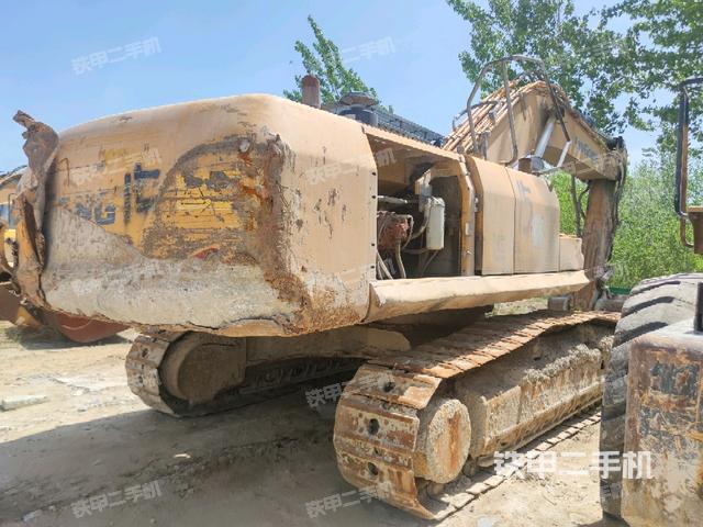 右后45(整机外观) 右后45(整机外观)