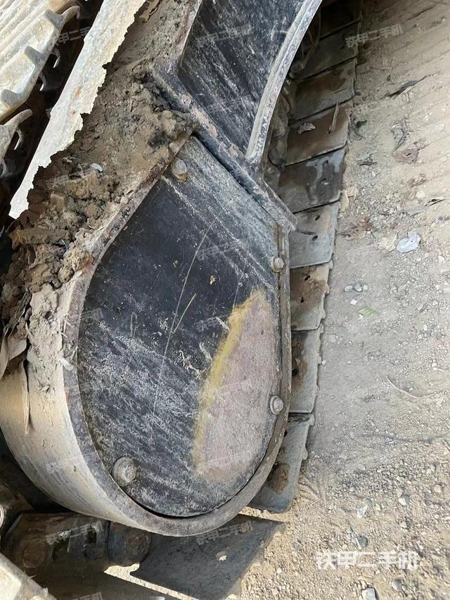 單側(cè)履帶整體（整機(jī)外觀）