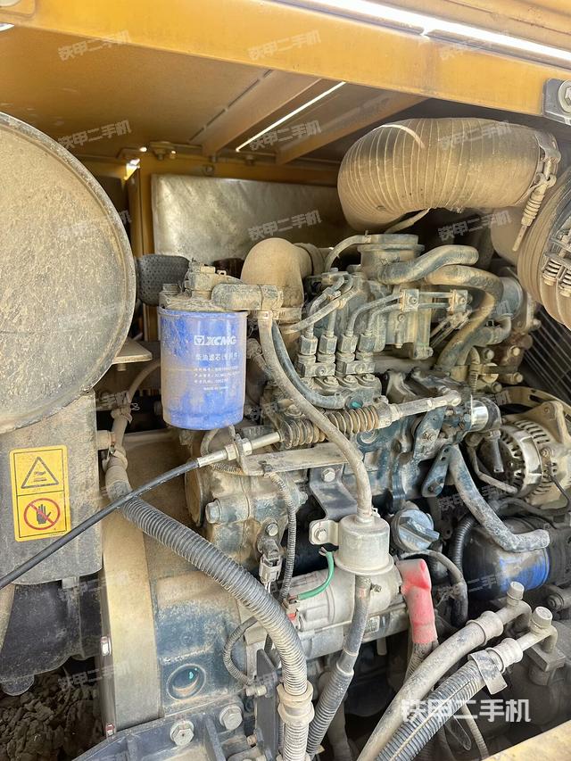 發(fā)動機整體俯視（整機外觀）