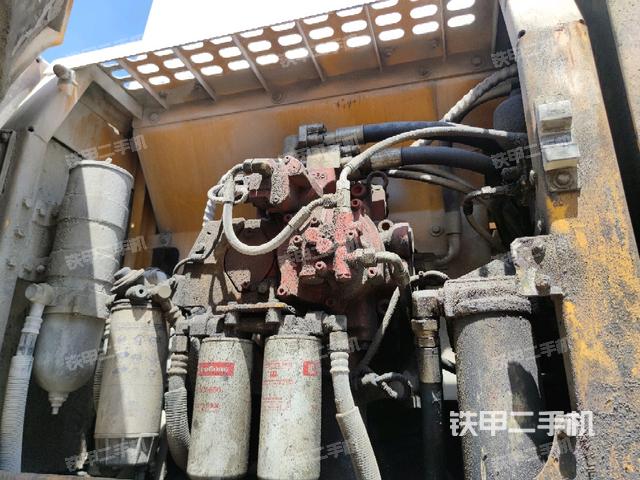 液壓泵室(大件艙室) 液壓泵室(大件艙室)