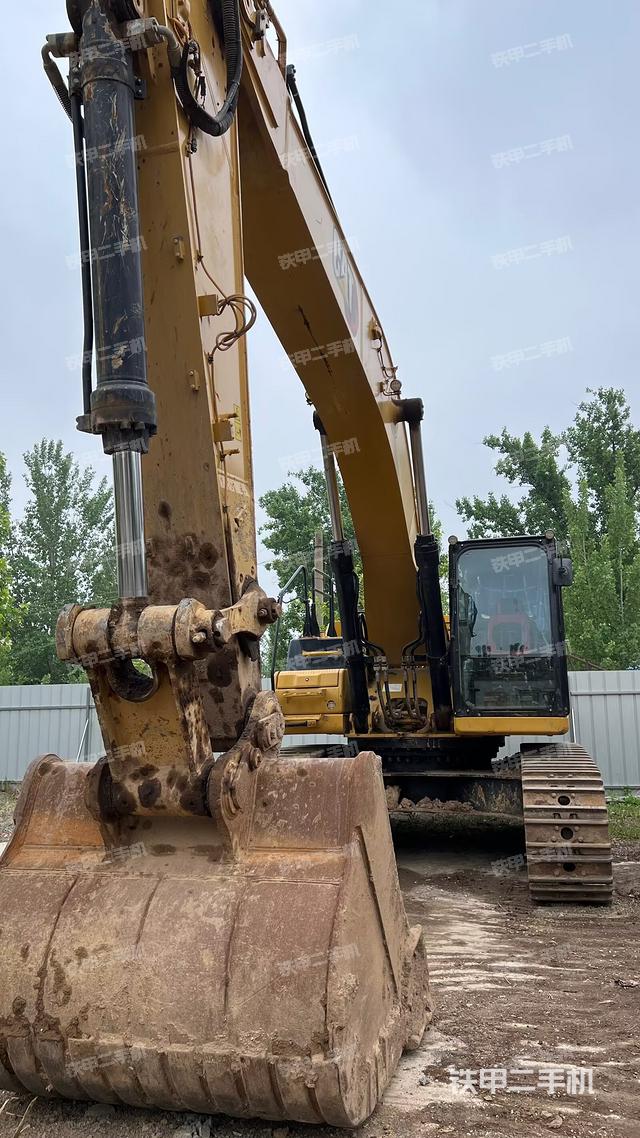 駕駛室整體（整機(jī)外觀）