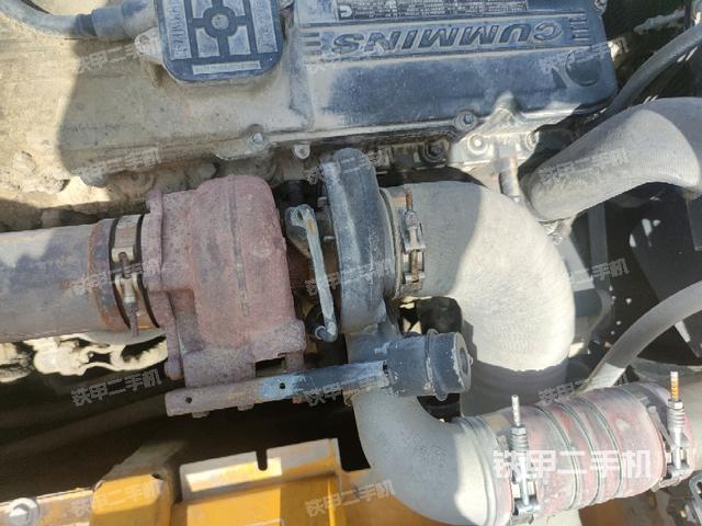 增压器特写(上车部件) 增压器特写(上车部件)