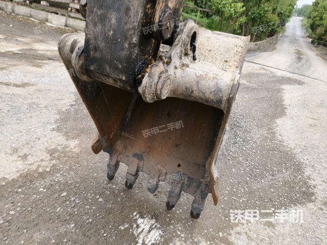 鏟斗45度（工作和回轉(zhuǎn)裝置）