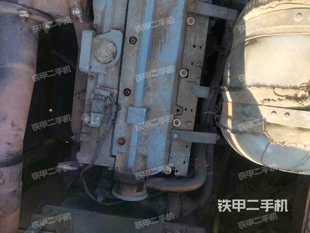 氣門室蓋螺絲特寫（上車部件）