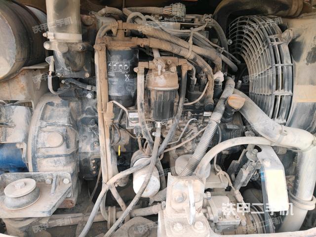 發(fā)動(dòng)機(jī)室(上車部件) 發(fā)動(dòng)機(jī)室(上車部件)