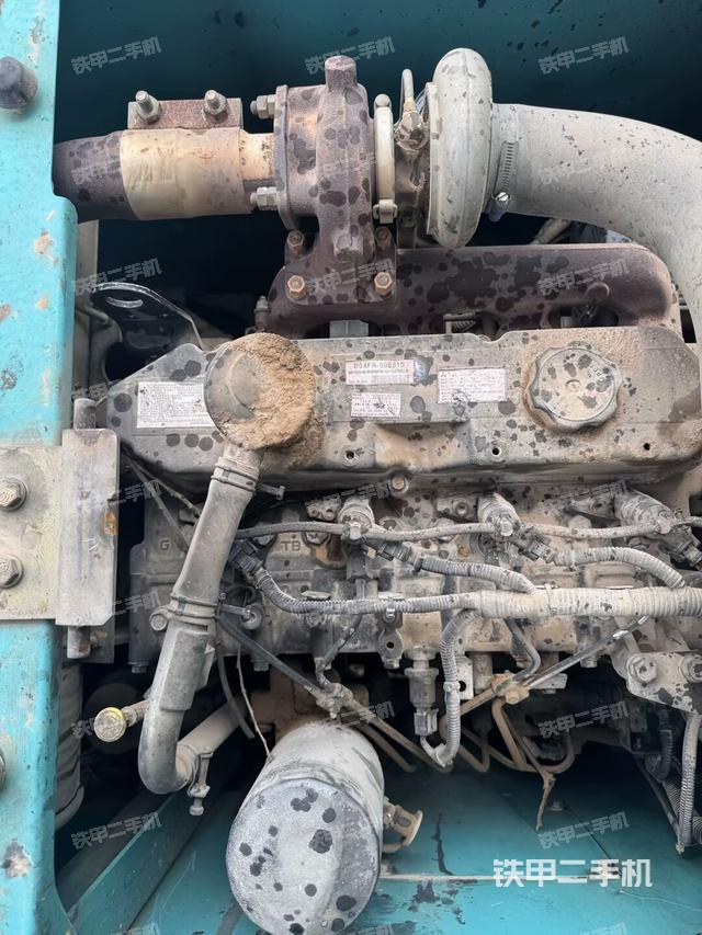 發(fā)動機室(上車部件) 發(fā)動機室(上車部件)