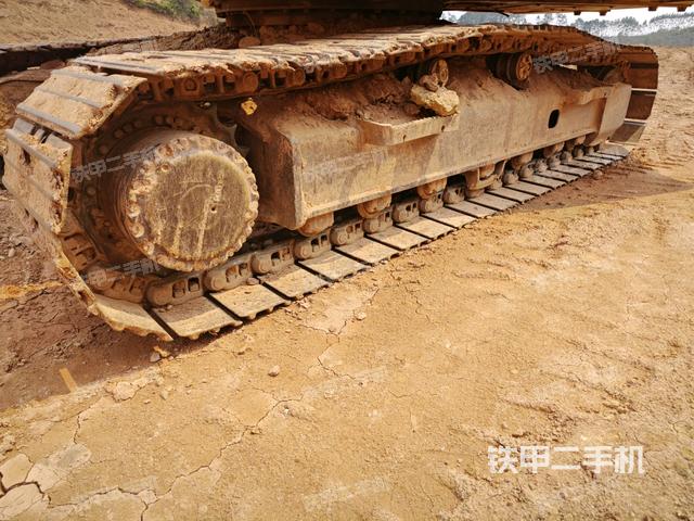 右側(cè)行走馬達(dá)蓋板（行走機(jī)構(gòu)）