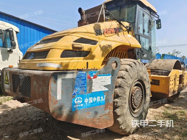 右后45°（壓路機整機外觀）