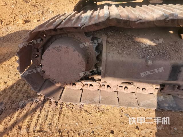 右導(dǎo)向輪（行走機(jī)構(gòu)）