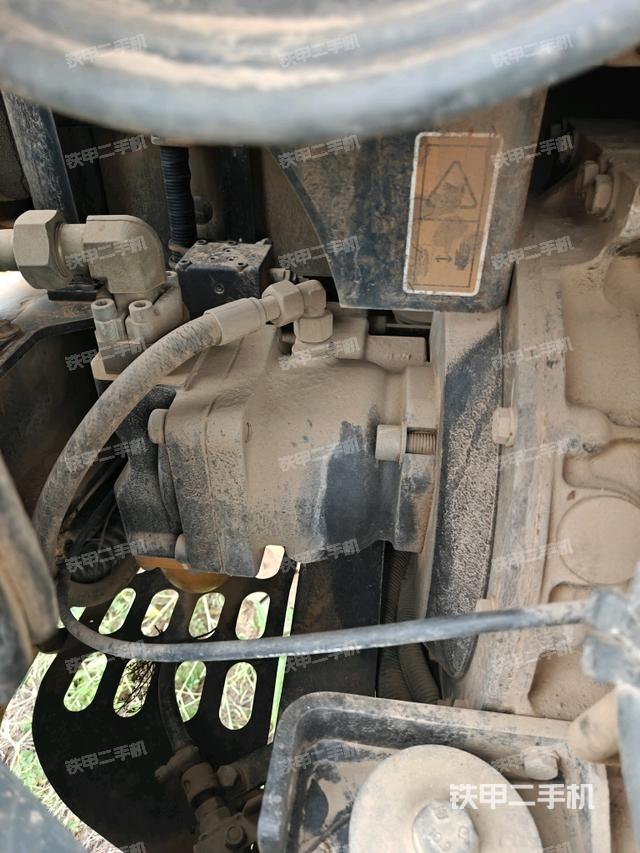 液壓泵室（大件艙室）