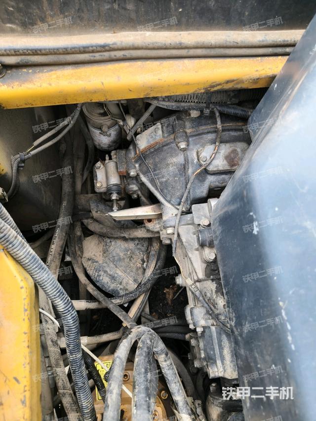 液壓泵室（大件艙室）